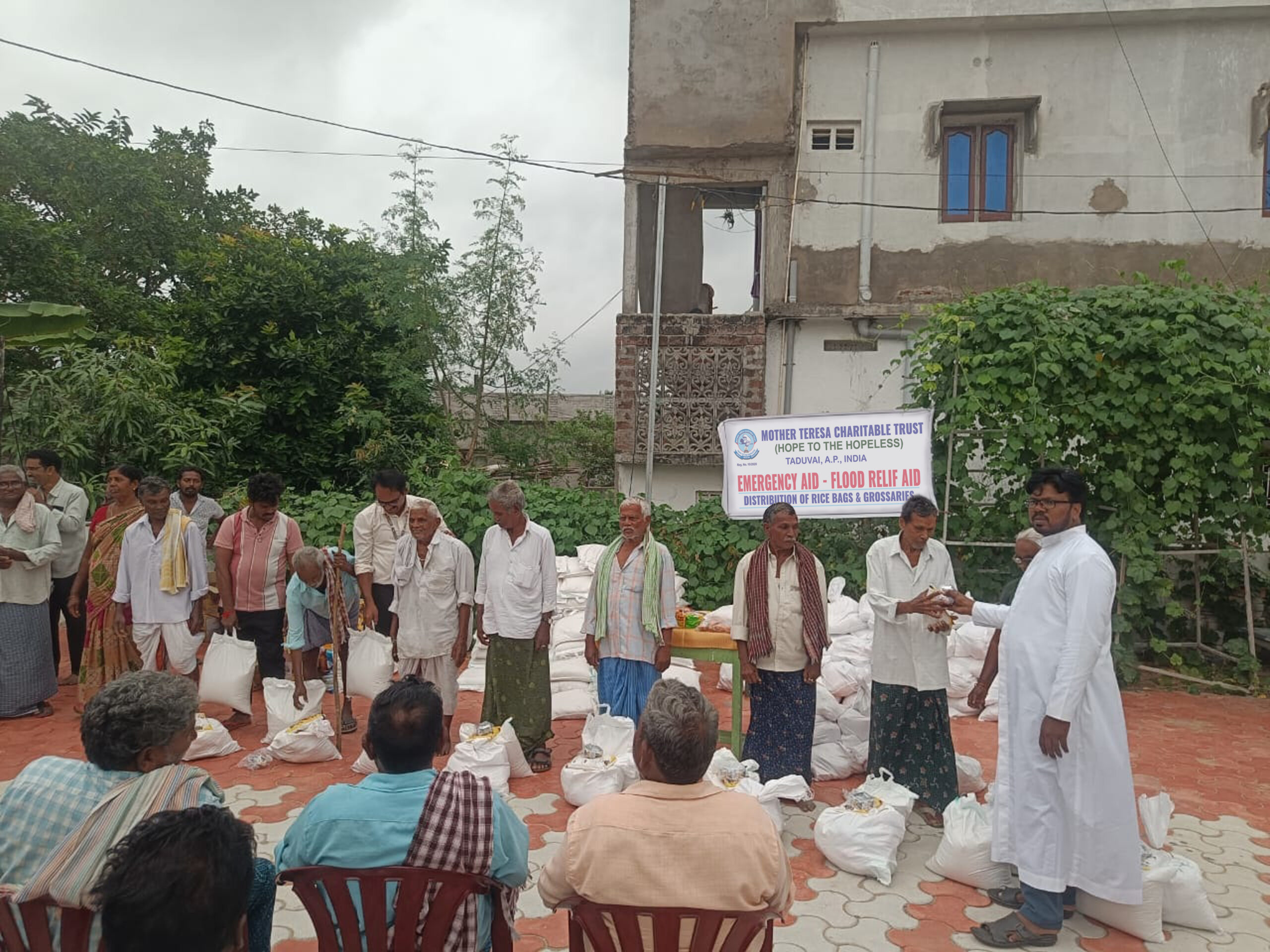 Vijayawada (Jan 2025) — Flood-relief kits distribution