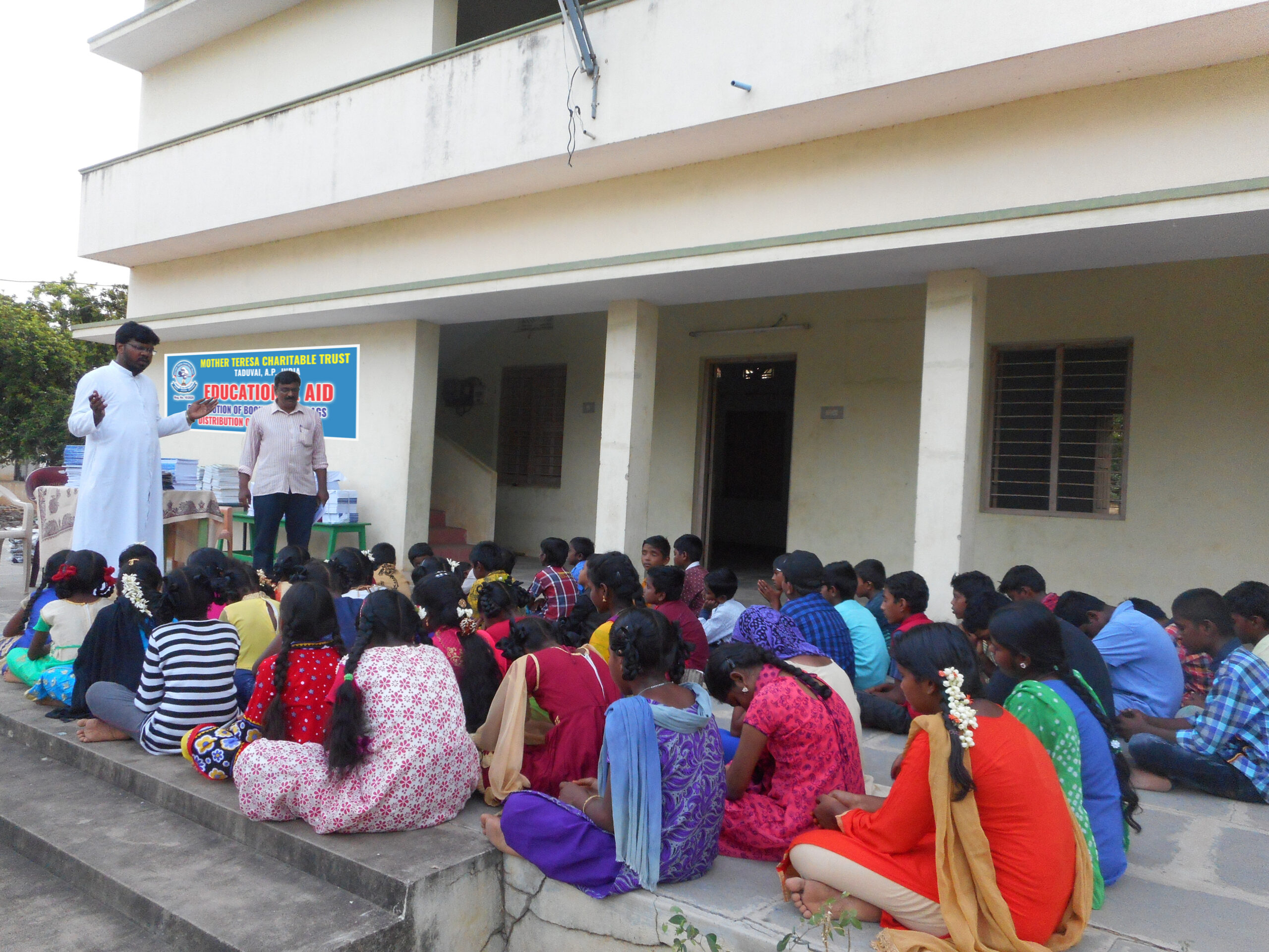 Yarrapalem (July 2024) — Scholarships and school kits